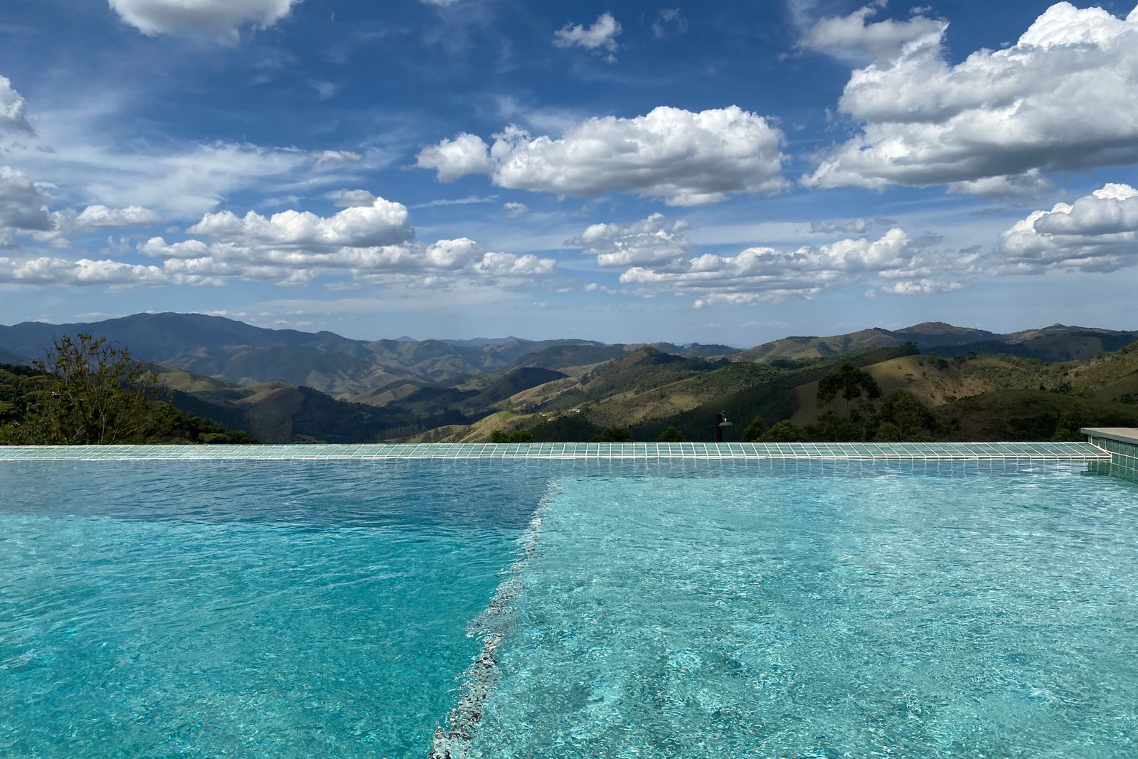 Backyard Oasis Packages — Custom Luxury Pools
